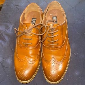 Boys dress shoes